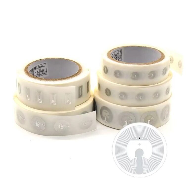 Jaký je rozdíl mezi MIFARE Ultralight NFC Inlay a Ultralight C NFC Inlay?