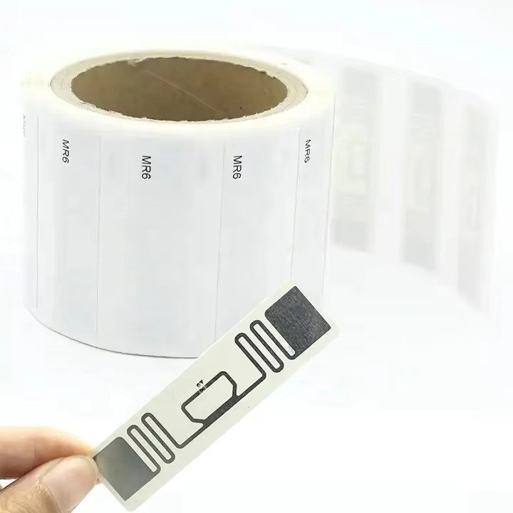 ما هي عملية إنتاج بطاقات RFID؟